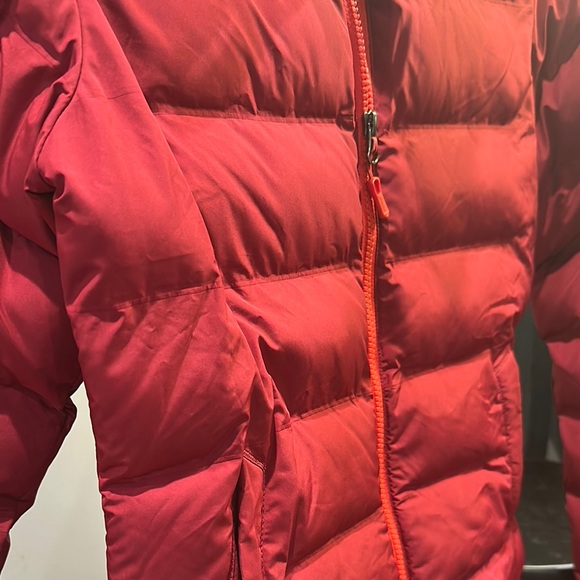 Marmot Red Puffer Jacket - Picture 3 of 6